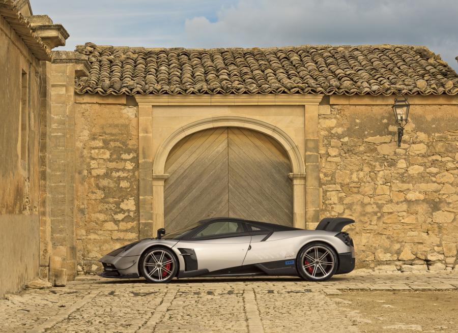  Pagani Huayra BC 2016 года  (WW) (фото 11 из 35)